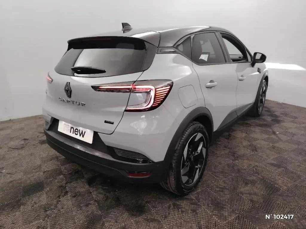 RENAULT CAPTUR II - Miniature 2