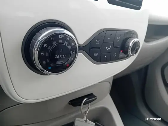 RENAULT ZOE - voiture d'occasion - Photo 15