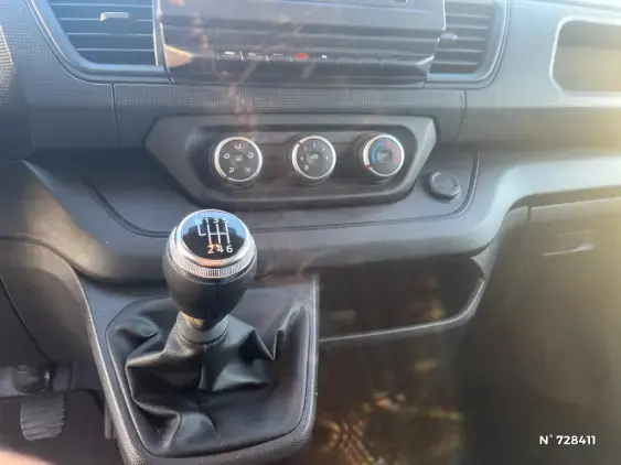 RENAULT TRAFIC FG III - voiture d'occasion - Photo 15