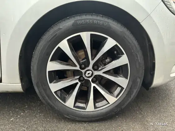 RENAULT CLIO V - voiture d'occasion - Photo 8