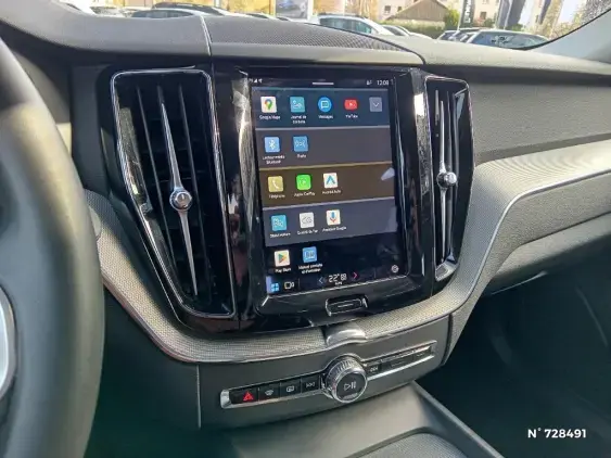 VOLVO XC60 II - voiture d'occasion - Photo 13