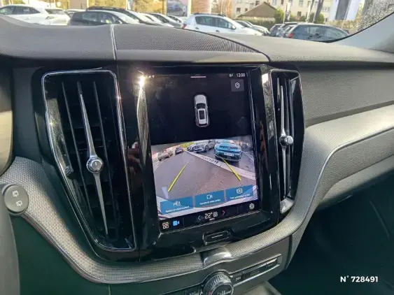 VOLVO XC60 II - voiture d'occasion - Photo 14