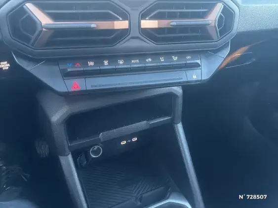 DACIA DUSTER III - voiture d'occasion - Photo 15