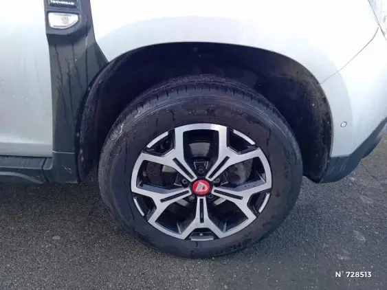 DACIA DUSTER II - voiture d'occasion - Photo 8