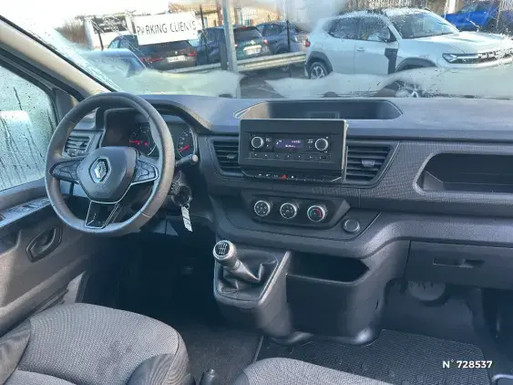 RENAULT TRAFIC FG III - voiture d'occasion - Photo 9