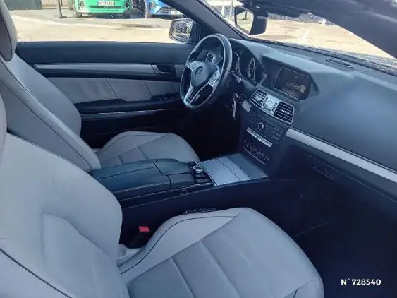 MERCEDES CLASSE E II - voiture d'occasion - Photo 10