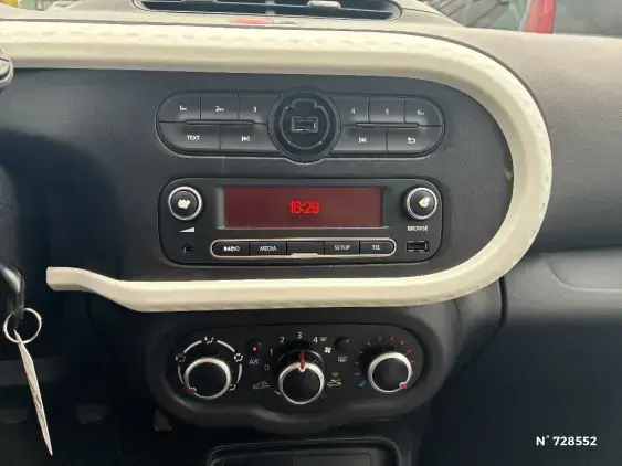 RENAULT TWINGO III - voiture d'occasion - Photo 13