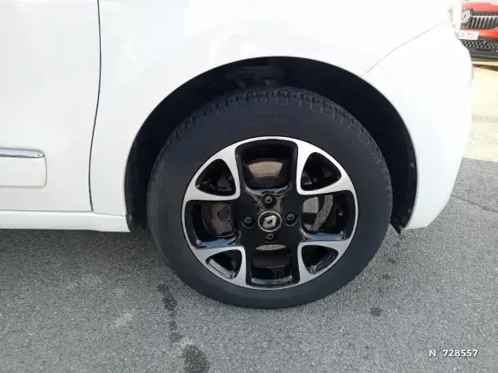 RENAULT TWINGO III - voiture d'occasion - Photo 8