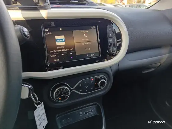 RENAULT TWINGO III - voiture d'occasion - Photo 13
