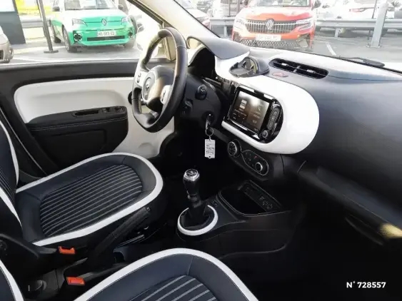 RENAULT TWINGO III - voiture d'occasion - Photo 10