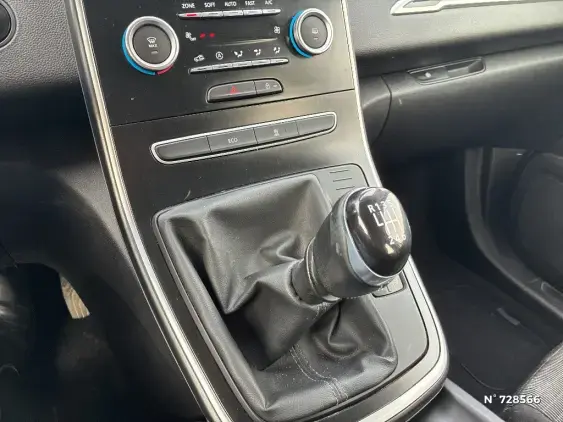 RENAULT SCENIC IV - voiture d'occasion - Photo 14