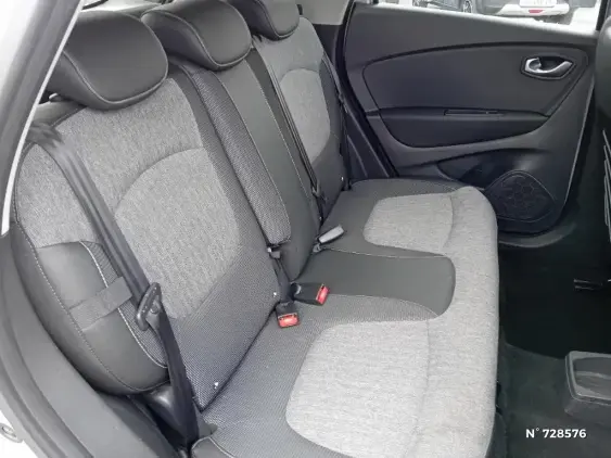 RENAULT CAPTUR - voiture d'occasion - Photo 10