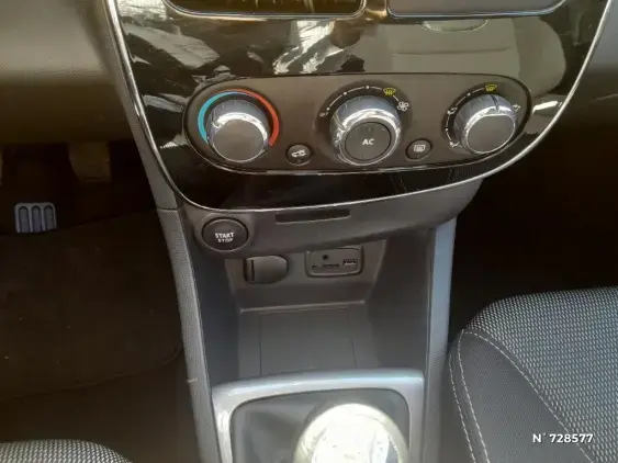 RENAULT CLIO IV - voiture d'occasion - Photo 15