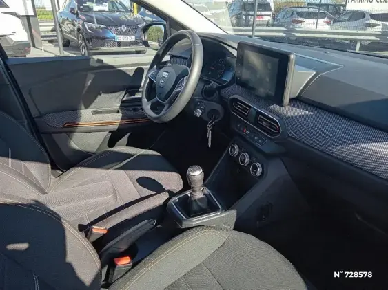 DACIA SANDERO III - voiture d'occasion - Photo 10