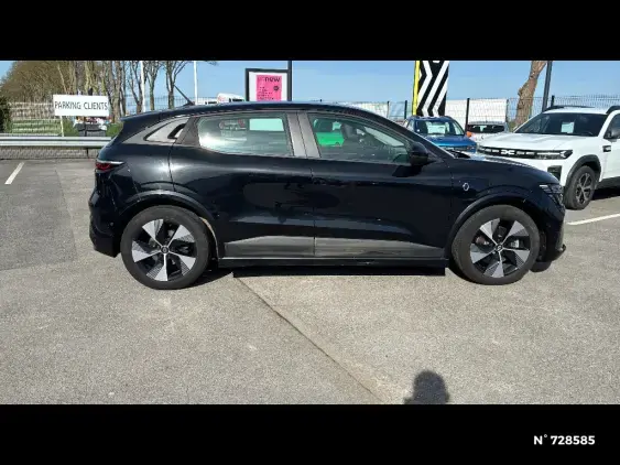 RENAULT MEGANE V - voiture d'occasion - Photo 5