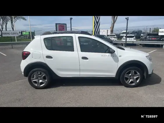 DACIA SANDERO II - voiture d'occasion - Photo 5