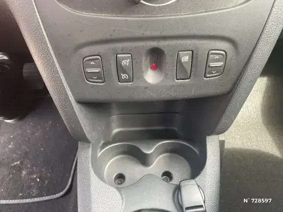 DACIA SANDERO II - voiture d'occasion - Photo 15