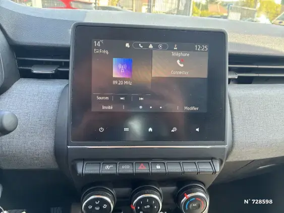 RENAULT CLIO V - voiture d'occasion - Photo 13