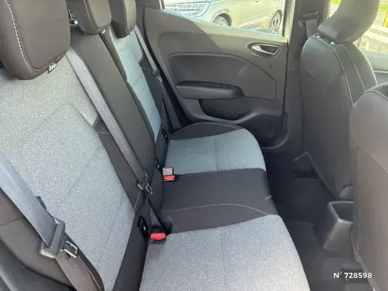 RENAULT CLIO V - voiture d'occasion - Photo 11