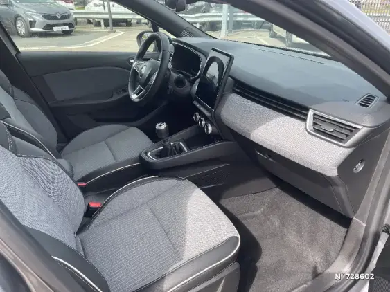 RENAULT CLIO V - voiture d'occasion - Photo 10