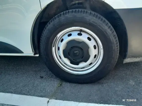 RENAULT TRAFIC FG III - voiture d'occasion - Photo 8