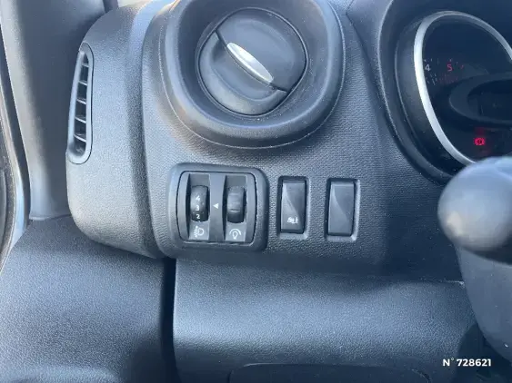 RENAULT TRAFIC FG III - voiture d'occasion - Photo 15