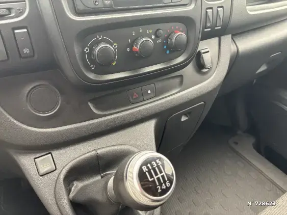 RENAULT TRAFIC FG III - voiture d'occasion - Photo 15