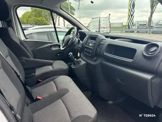 RENAULT TRAFIC FG III - voiture d'occasion - Photo 10