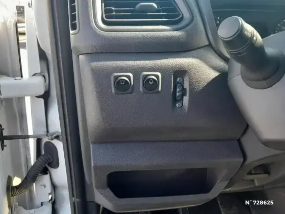 RENAULT MASTER III - voiture d'occasion - Photo 15