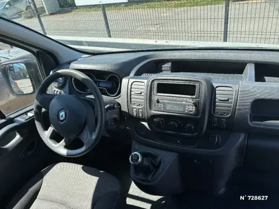 RENAULT TRAFIC FG III - voiture d'occasion - Photo 8