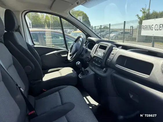 RENAULT TRAFIC FG III - voiture d'occasion - Photo 9