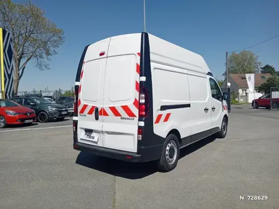 RENAULT TRAFIC FG III - voiture d'occasion - Photo 4