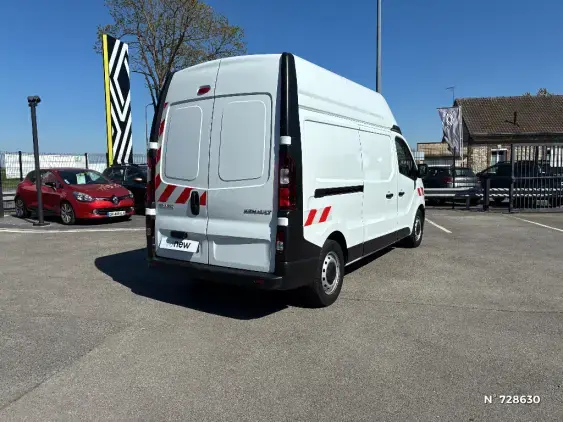 RENAULT TRAFIC FG III - voiture d'occasion - Photo 4