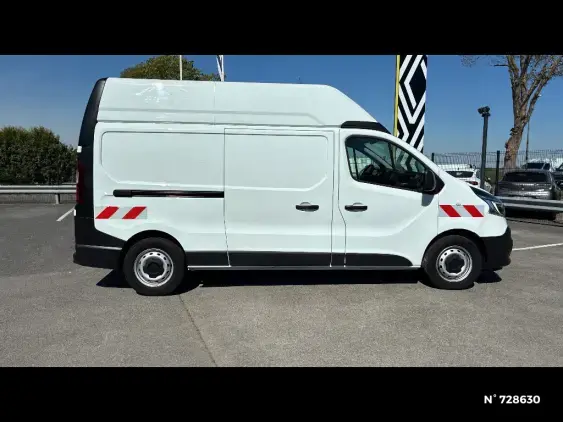 RENAULT TRAFIC FG III - voiture d'occasion - Photo 5