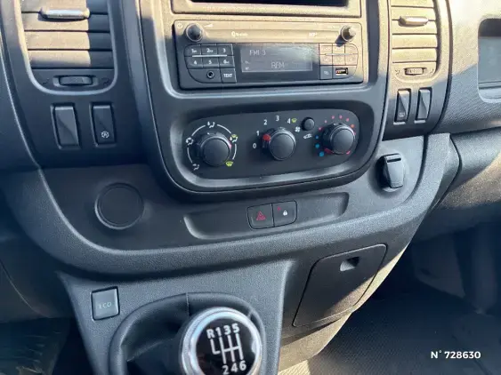 RENAULT TRAFIC FG III - voiture d'occasion - Photo 15