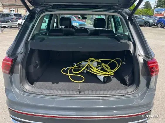 VOLKSWAGEN TIGUAN II - voiture d'occasion - Photo 7