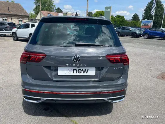 VOLKSWAGEN TIGUAN II - voiture d'occasion - Photo 6