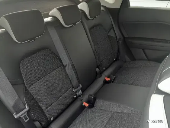 RENAULT CAPTUR II - voiture d'occasion - Photo 11