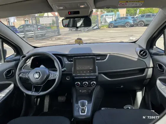 RENAULT ZOE - voiture d'occasion - Photo 9