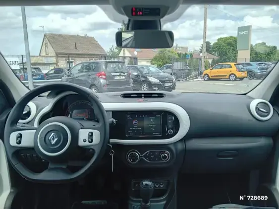 RENAULT TWINGO III - voiture d'occasion - Photo 9