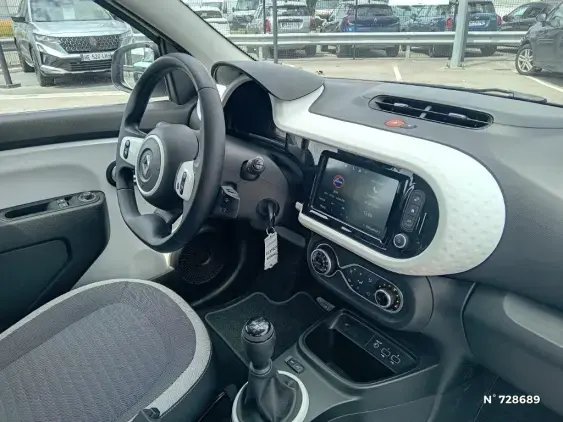 RENAULT TWINGO III - voiture d'occasion - Photo 10