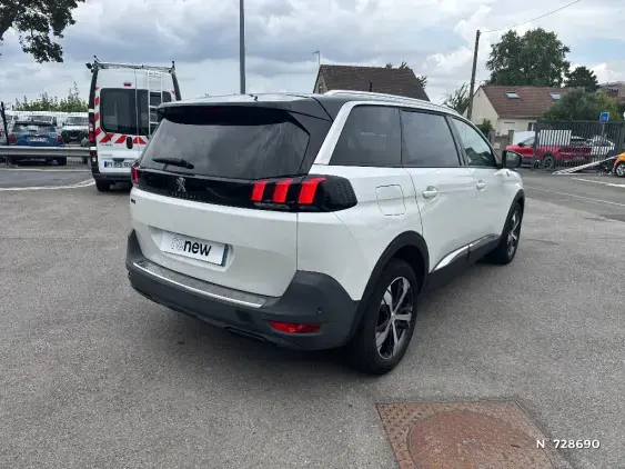 PEUGEOT 5008 II - voiture d'occasion - Photo 4