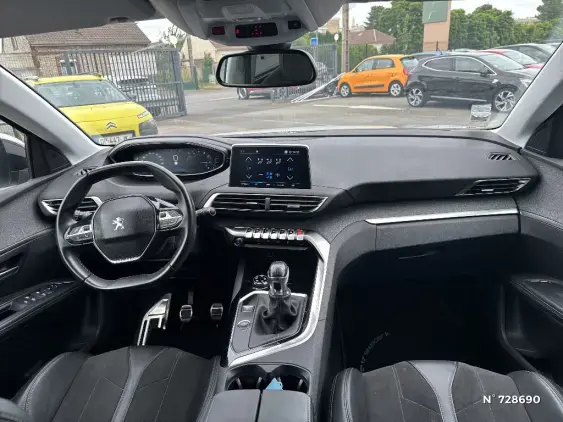 PEUGEOT 5008 II - voiture d'occasion - Photo 9