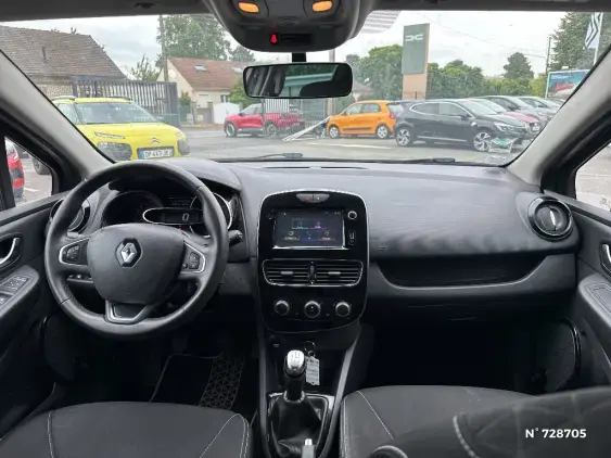 RENAULT CLIO IV - voiture d'occasion - Photo 9