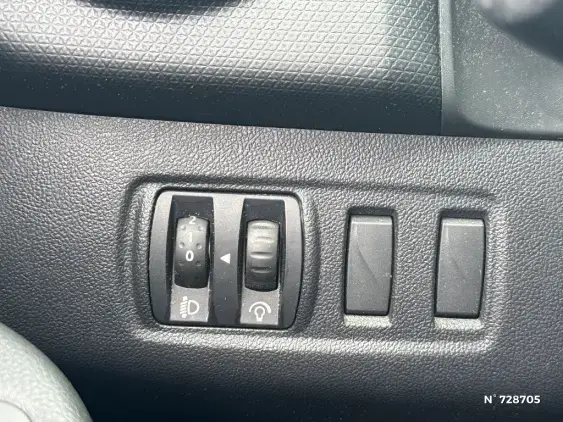 RENAULT CLIO IV - voiture d'occasion - Photo 15