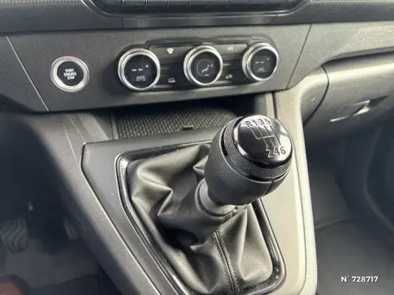 RENAULT KANGOO III - voiture d'occasion - Photo 15