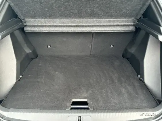 PEUGEOT 2008 II - voiture d'occasion - Photo 7