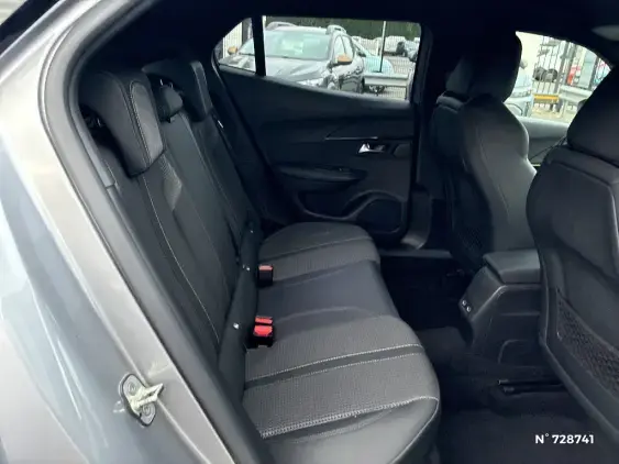 PEUGEOT 2008 II - voiture d'occasion - Photo 11