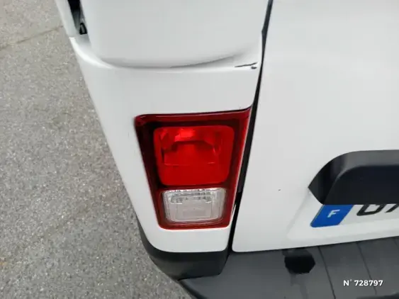 RENAULT TRAFIC III - voiture d'occasion - Photo 28