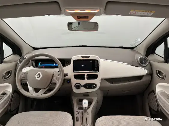 RENAULT ZOE - voiture d'occasion - Photo 9